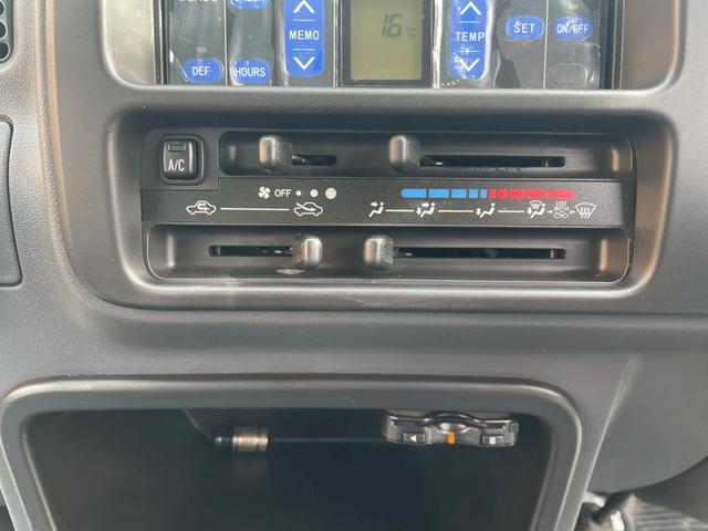 ハイゼットトラック 　冷蔵冷凍４ＷＤ（12枚目）