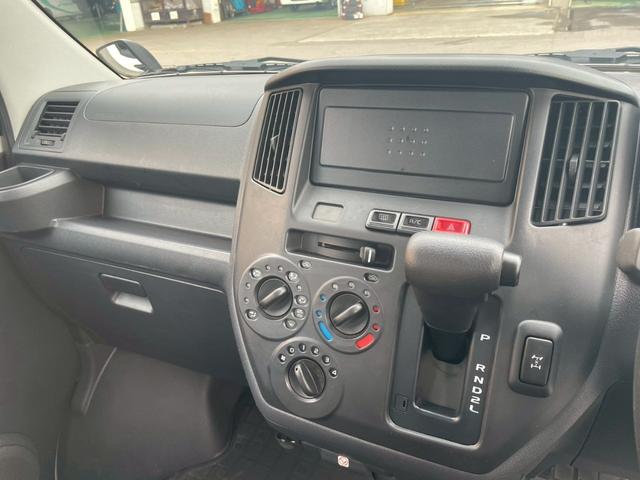 タウンエースバン ＤＸ　４ＷＤ（8枚目）