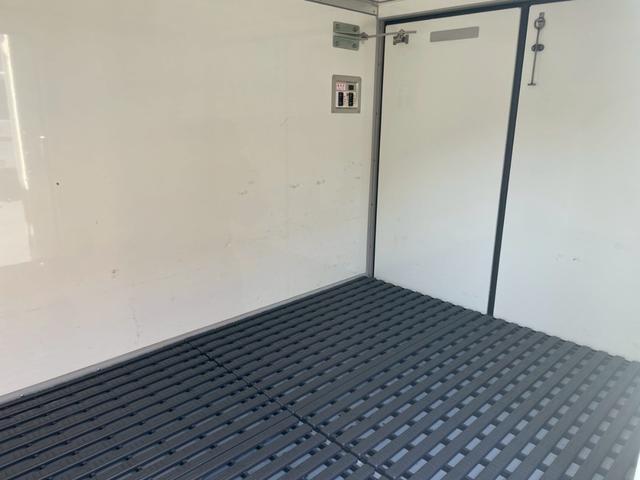 ハイゼットトラック  冷蔵冷凍4WD(18枚目)