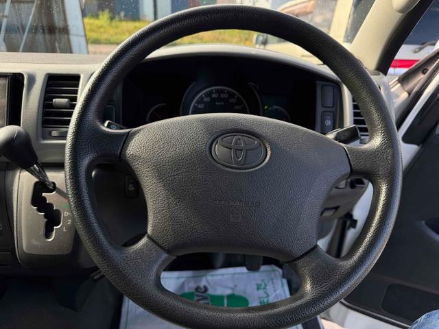 ハイエースワゴン 　４ＷＤ　キャンピングカー　ＥＴＣ　バックカメラ　ナビ　ＴＶ　スライドドア　アルミホイール　ＡＴ　エアコン　パワーウィンドウ　ベバストＦＦヒーター　サブバッテリー　電子レンジ　コンロ　シンク　テーブル（44枚目）
