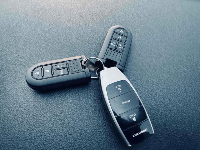 タンク G S 4WD バックカメラ ナビ TV 両側電動スライドドア クリアランスソナー オートクルーズコントロール 衝突被害軽減システム アルミホイール スマートキー アイドリングストップ 電動格納ミラー CVT(10枚目)