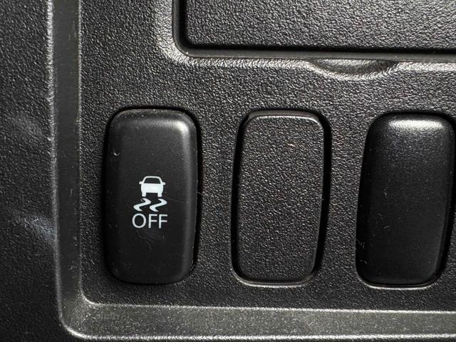 デリカD:5 ローデスト リミテッドエディション 4WD バックカメラ ナビ TV 両側スライド・片側電動 HID スマートキー 電動格納ミラー 後席モニター 3列シート CVT アルミホイール CD DVD再生 USB Bluetooth(9枚目)