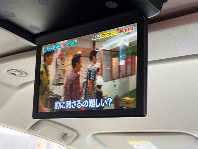 デリカD:5 ローデスト リミテッドエディション 4WD バックカメラ ナビ TV 両側スライド・片側電動 HID スマートキー 電動格納ミラー 後席モニター 3列シート CVT アルミホイール CD DVD再生 USB Bluetooth(25枚目)