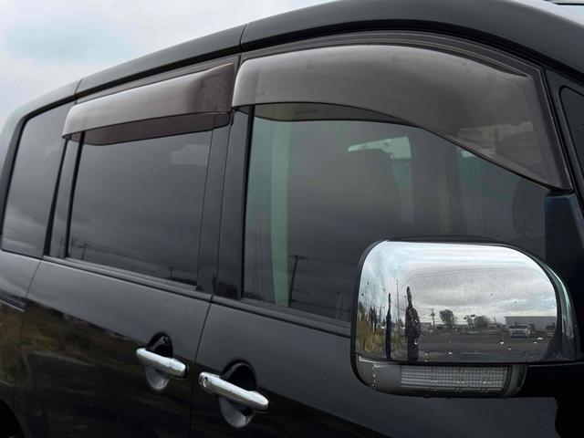 デリカD:5 ローデスト リミテッドエディション 4WD バックカメラ ナビ TV 両側スライド・片側電動 HID スマートキー 電動格納ミラー 後席モニター 3列シート CVT アルミホイール CD DVD再生 USB Bluetooth(30枚目)