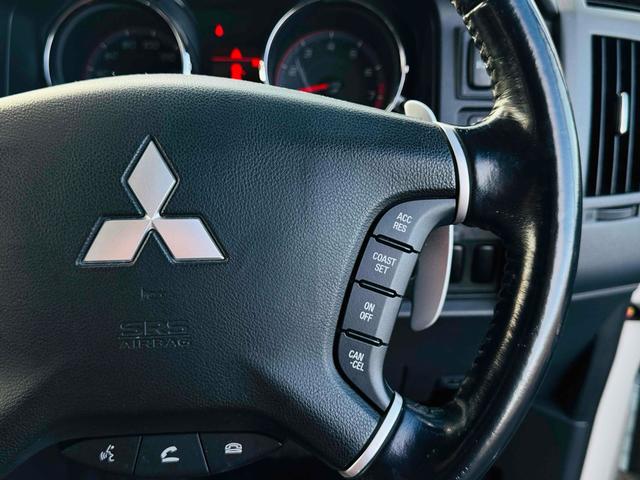 デリカD:5 シャモニー 4WD ETC 全周囲カメラ ナビ TV オートクルーズコントロール 両側電動スライドドア オートライト HID スマートキー シートヒーター パワーシート CVT アルミホイール CD(7枚目)