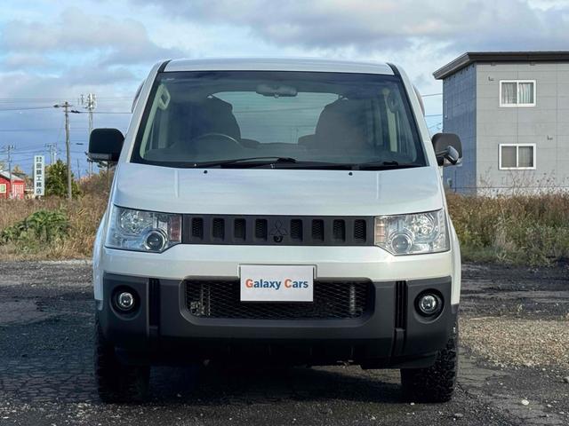 デリカD:5 シャモニー 4WD ETC 全周囲カメラ ナビ TV オートクルーズコントロール 両側電動スライドドア オートライト HID スマートキー シートヒーター パワーシート CVT アルミホイール CD(14枚目)