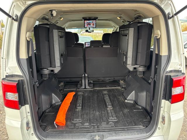 デリカＤ：５ Ｄ　パワーパッケージ　ディーゼルターボ　４ＷＤ　アルパイン９インチナビ　アルパインフリップダウンモニター　リアラダー　運転席パワーシート　両側パワースライドドア　クルーズコントロール　パドルシフト（26枚目）