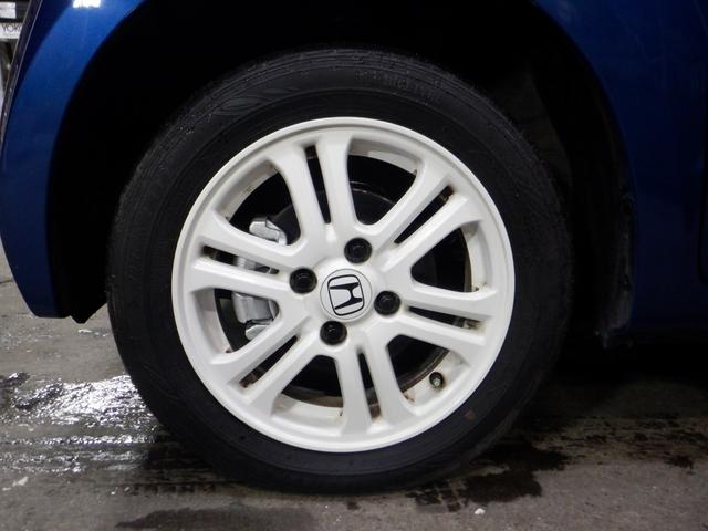 Ｎ－ＢＯＸ ２トーンカラースタイル　Ｇ・ターボＬパッケージ　本州仕入れ　４ＷＤ　ターボ　ナビ　フルセグＴＶ　バックカメラ　ＥＴＣ　クルコン　フォグランプ　両側パワスラ　スマートキー　プッシュスタート　ドアバイザー（30枚目）