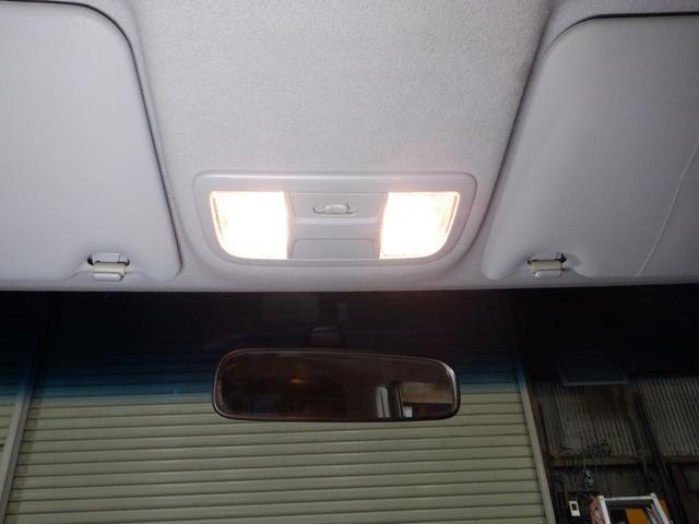 ステップワゴンスパーダ Z 4WD ナビ TV Bカメラ 両側電動 HID ETC スマートキー パドルシフト VSA オートライト リアヒーター フルフラットシート フォグランプ(41枚目)