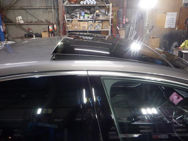 A8 55TFSIクワトロ 本州仕入 ナビ TV 360°カメラ B/T サンルーフ LEDヘッドライト BANG&OLUSEN 後席リモート 黒革 シートヒーター ヴァーチャルコックピット 電動トランク 全席電動シート(32枚目)