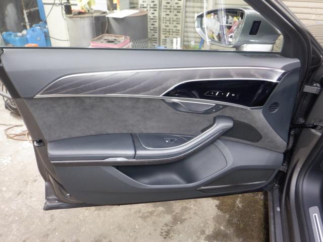 A8 55TFSIクワトロ 本州仕入 ナビ TV 360°カメラ B/T サンルーフ LEDヘッドライト BANG&OLUSEN 後席リモート 黒革 シートヒーター ヴァーチャルコックピット 電動トランク 全席電動シート(58枚目)