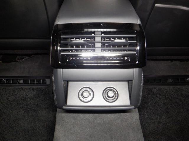 A8 55TFSIクワトロ 本州仕入 ナビ TV 360°カメラ B/T サンルーフ LEDヘッドライト BANG&OLUSEN 後席リモート 黒革 シートヒーター ヴァーチャルコックピット 電動トランク 全席電動シート(69枚目)