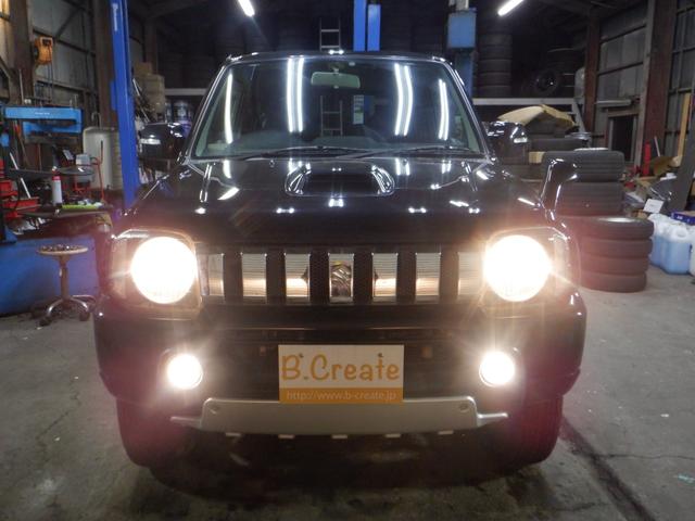 ジムニー クロスアドベンチャーＸＣ　４ＷＤ　本州仕入　修復歴なし　ナビ　ＴＶ　Ｂ／Ｔ　ＥＴＣ　キーレス　シートヒーター　ミラーヒーター　ライトレベライザー　フォグランプ　電動格納ミラー　ドアバイザー　社外ＡＷ　ターボ（10枚目）