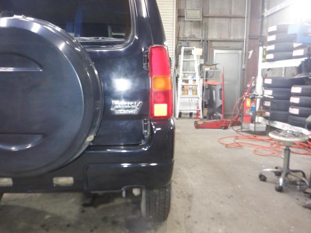 ジムニー クロスアドベンチャーＸＣ　４ＷＤ　本州仕入　修復歴なし　ナビ　ＴＶ　Ｂ／Ｔ　ＥＴＣ　キーレス　シートヒーター　ミラーヒーター　ライトレベライザー　フォグランプ　電動格納ミラー　ドアバイザー　社外ＡＷ　ターボ（26枚目）