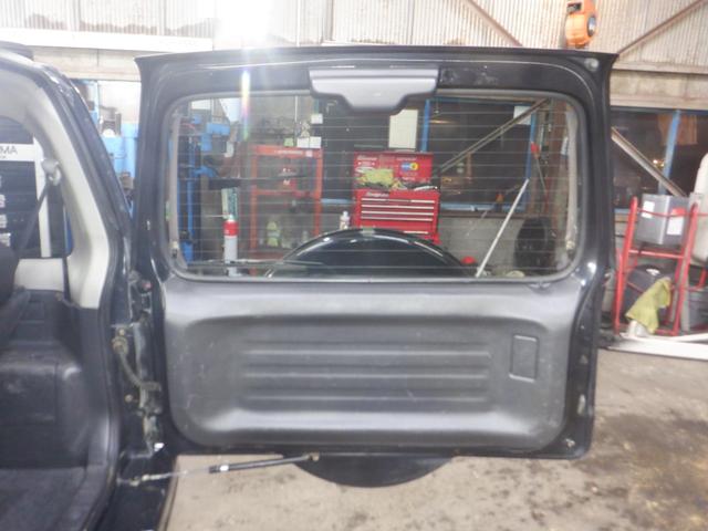 ジムニー クロスアドベンチャーＸＣ　４ＷＤ　本州仕入　修復歴なし　ナビ　ＴＶ　Ｂ／Ｔ　ＥＴＣ　キーレス　シートヒーター　ミラーヒーター　ライトレベライザー　フォグランプ　電動格納ミラー　ドアバイザー　社外ＡＷ　ターボ（54枚目）