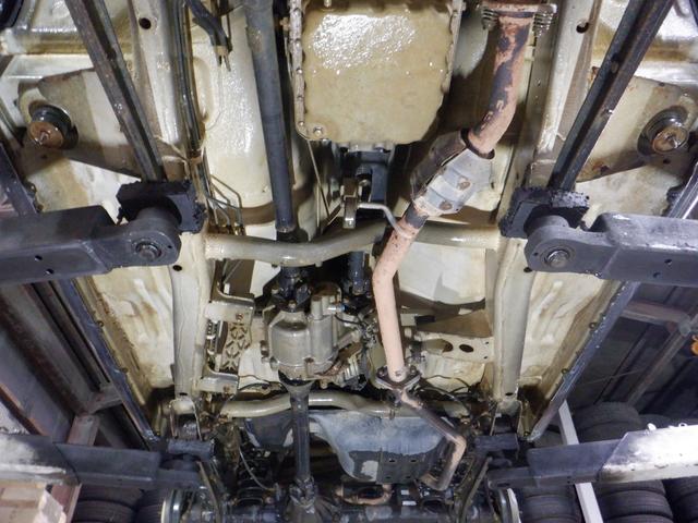 ジムニー クロスアドベンチャーＸＣ　４ＷＤ　本州仕入　修復歴なし　ナビ　ＴＶ　Ｂ／Ｔ　ＥＴＣ　キーレス　シートヒーター　ミラーヒーター　ライトレベライザー　フォグランプ　電動格納ミラー　ドアバイザー　社外ＡＷ　ターボ（62枚目）