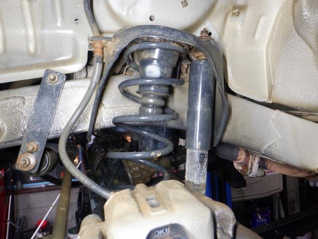 ジムニー クロスアドベンチャーＸＣ　４ＷＤ　本州仕入　修復歴なし　ナビ　ＴＶ　Ｂ／Ｔ　ＥＴＣ　キーレス　シートヒーター　ミラーヒーター　ライトレベライザー　フォグランプ　電動格納ミラー　ドアバイザー　社外ＡＷ　ターボ（67枚目）