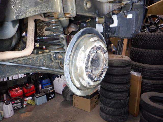 ジムニー クロスアドベンチャーＸＣ　４ＷＤ　本州仕入　修復歴なし　ナビ　ＴＶ　Ｂ／Ｔ　ＥＴＣ　キーレス　シートヒーター　ミラーヒーター　ライトレベライザー　フォグランプ　電動格納ミラー　ドアバイザー　社外ＡＷ　ターボ（69枚目）