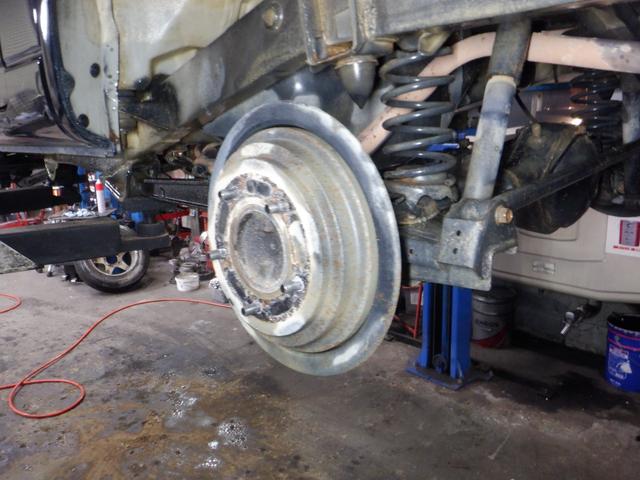 ジムニー クロスアドベンチャーＸＣ　４ＷＤ　本州仕入　修復歴なし　ナビ　ＴＶ　Ｂ／Ｔ　ＥＴＣ　キーレス　シートヒーター　ミラーヒーター　ライトレベライザー　フォグランプ　電動格納ミラー　ドアバイザー　社外ＡＷ　ターボ（71枚目）