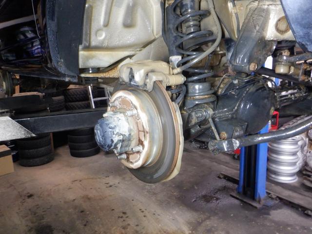 ジムニー クロスアドベンチャーＸＣ　４ＷＤ　本州仕入　修復歴なし　ナビ　ＴＶ　Ｂ／Ｔ　ＥＴＣ　キーレス　シートヒーター　ミラーヒーター　ライトレベライザー　フォグランプ　電動格納ミラー　ドアバイザー　社外ＡＷ　ターボ（74枚目）