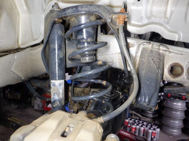 ジムニー クロスアドベンチャーＸＣ　４ＷＤ　本州仕入　修復歴なし　ナビ　ＴＶ　Ｂ／Ｔ　ＥＴＣ　キーレス　シートヒーター　ミラーヒーター　ライトレベライザー　フォグランプ　電動格納ミラー　ドアバイザー　社外ＡＷ　ターボ（77枚目）