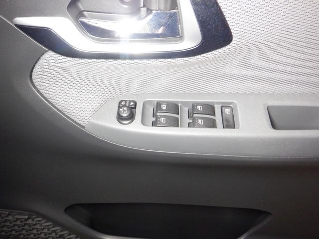 ムーヴ カスタム X ハイパー 4WD ナビ TV B/T スマートキー プッシュスタート LEDヘッドライト 純正エンスタ ベンチシート フォグランプ オートエアコン アイドリングストップ ステアリングスイッチ 純正AW(31枚目)