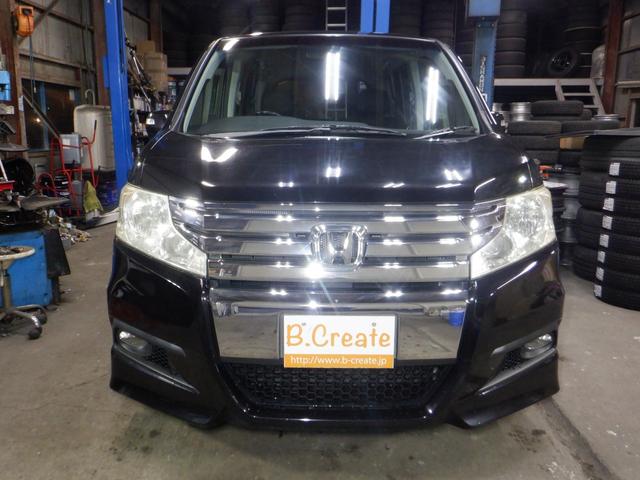 ステップワゴンスパーダ Ｚ　４ＷＤ　ナビ　ＴＶ　Ｂ／Ｔ　Ｂカメラ　両側電動　スマートキー　ＨＩＤ　ＥＴＣ　ワイパーデアイサー　ミラーヒーター　ＶＳＡ　リアヒーター　フォグランプ　オートエアコン（8枚目）