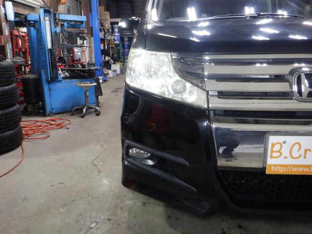 ステップワゴンスパーダ Ｚ　４ＷＤ　ナビ　ＴＶ　Ｂ／Ｔ　Ｂカメラ　両側電動　スマートキー　ＨＩＤ　ＥＴＣ　ワイパーデアイサー　ミラーヒーター　ＶＳＡ　リアヒーター　フォグランプ　オートエアコン（23枚目）