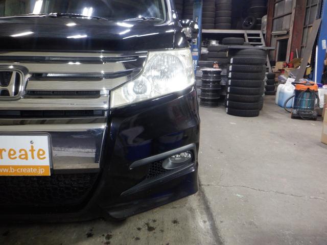 ステップワゴンスパーダ Ｚ　４ＷＤ　ナビ　ＴＶ　Ｂ／Ｔ　Ｂカメラ　両側電動　スマートキー　ＨＩＤ　ＥＴＣ　ワイパーデアイサー　ミラーヒーター　ＶＳＡ　リアヒーター　フォグランプ　オートエアコン（24枚目）