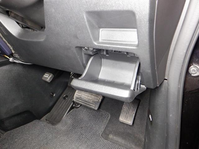 ステップワゴンスパーダ Ｚ　４ＷＤ　ナビ　ＴＶ　Ｂ／Ｔ　Ｂカメラ　両側電動　スマートキー　ＨＩＤ　ＥＴＣ　ワイパーデアイサー　ミラーヒーター　ＶＳＡ　リアヒーター　フォグランプ　オートエアコン（35枚目）