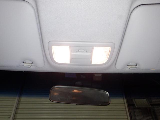 ステップワゴンスパーダ Ｚ　４ＷＤ　ナビ　ＴＶ　Ｂ／Ｔ　Ｂカメラ　両側電動　スマートキー　ＨＩＤ　ＥＴＣ　ワイパーデアイサー　ミラーヒーター　ＶＳＡ　リアヒーター　フォグランプ　オートエアコン（40枚目）