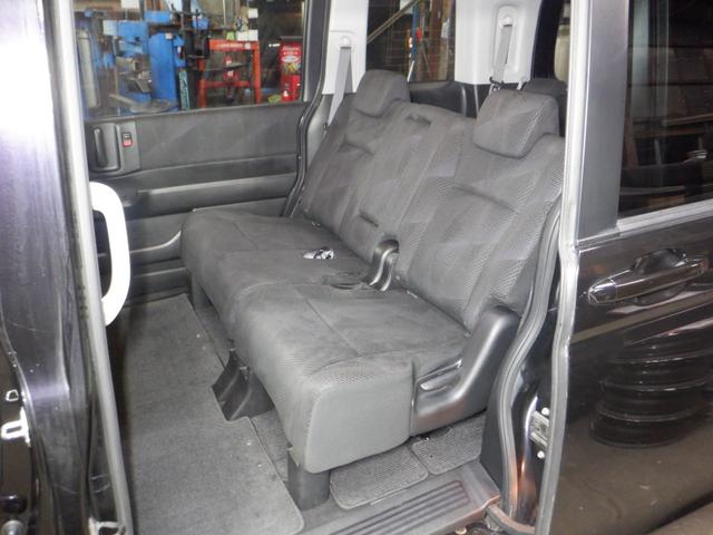 ステップワゴンスパーダ Ｚ　４ＷＤ　ナビ　ＴＶ　Ｂ／Ｔ　Ｂカメラ　両側電動　スマートキー　ＨＩＤ　ＥＴＣ　ワイパーデアイサー　ミラーヒーター　ＶＳＡ　リアヒーター　フォグランプ　オートエアコン（55枚目）