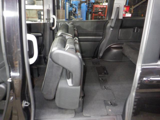 ステップワゴンスパーダ Ｚ　４ＷＤ　ナビ　ＴＶ　Ｂ／Ｔ　Ｂカメラ　両側電動　スマートキー　ＨＩＤ　ＥＴＣ　ワイパーデアイサー　ミラーヒーター　ＶＳＡ　リアヒーター　フォグランプ　オートエアコン（58枚目）