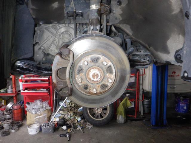 ステップワゴンスパーダ Ｚ　４ＷＤ　ナビ　ＴＶ　Ｂ／Ｔ　Ｂカメラ　両側電動　スマートキー　ＨＩＤ　ＥＴＣ　ワイパーデアイサー　ミラーヒーター　ＶＳＡ　リアヒーター　フォグランプ　オートエアコン（68枚目）