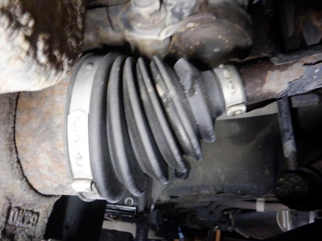 ステップワゴンスパーダ Ｚ　４ＷＤ　ナビ　ＴＶ　Ｂ／Ｔ　Ｂカメラ　両側電動　スマートキー　ＨＩＤ　ＥＴＣ　ワイパーデアイサー　ミラーヒーター　ＶＳＡ　リアヒーター　フォグランプ　オートエアコン（79枚目）