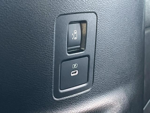 セレナ ハイウェイスターＶ　４ＷＤ　クリアビューパッケージ　寒冷地仕様　純正１２．３型ナビ　地デジＴＶ　Ｂｌｕｅｔｏｏｔｈ　スマホ連携　ＨＤＭＩ端子　デジタルインナーミラー　ステアリングヒーター　シートヒーター　ＢＳＭ　禁煙車（25枚目）
