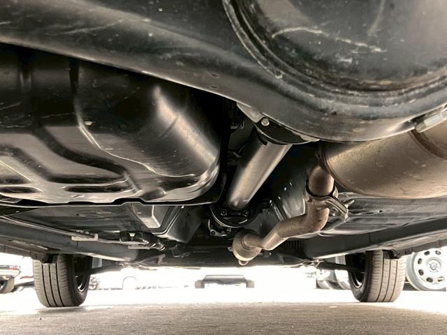 ワゴンＲスマイル ハイブリッドＳ　４ＷＤ　スズキセーフティサポート　社外ナビ　地デジＴＶ　Ｂｌｕｅｔｏｏｔｈ　バックカメラ　シートヒーター　両側電動スライドドア　ハイビームアシスト　ＥＴＣ　コーナーセンサー　衝突被害軽減装置　　禁煙車（4枚目）