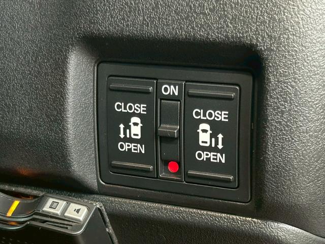 N-BOXカスタム ターボ 4WD 純正スマホ連携9型ナビ 地デジTV Bluetooth バックカメラ USB 両側電動スライドドア レーダークルーズ エンジンスターター シートヒーター ETC コーナーセンサー 1オーナー(37枚目)