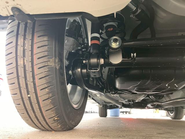 スペーシアカスタム ハイブリッドGS 4WD 届出済未使用車 追従レーダークルーズ 標識認知機能 レーンアシスト 誤発進抑制機能 コーナーセンサー シートヒーター USB充電 片側電動スライドドア LEDヘッドライト ハイビームアシスト(32枚目)