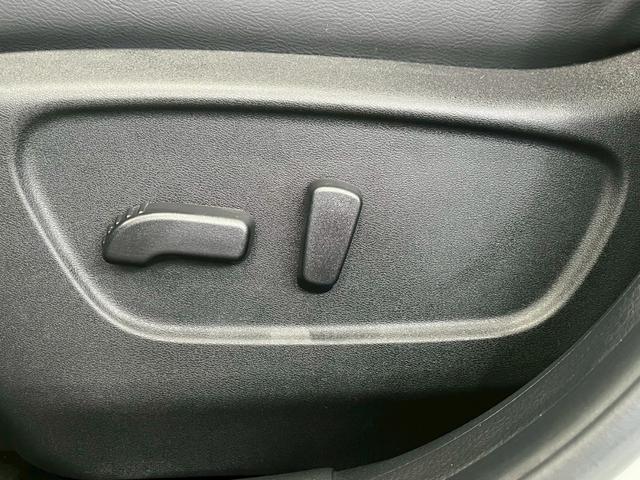 エクストレイル ２０Ｘｉ　Ｖセレクション　後期型　プロパイロット　切替４ＷＤ　後席モニター　インテリジェントルームミラー　全方位モニター　純正１０型ナビ　地デジＴＶ　Ｂｌｕｅｔｏｏｔｈ　追従レーダークルーズ　電動バックドア　ＥＴＣ　１オーナー（18枚目）