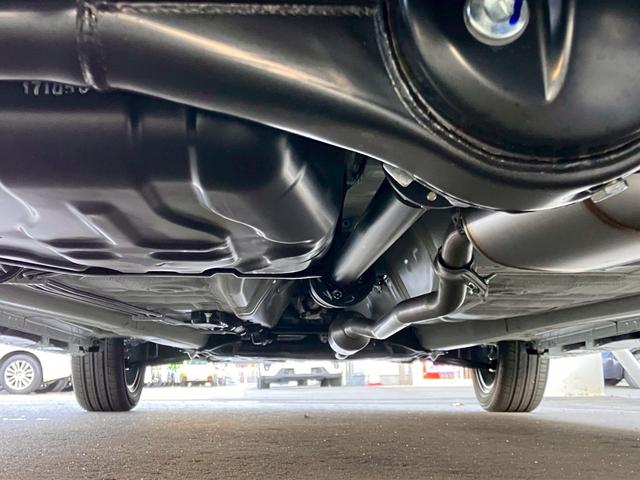 スペーシアカスタム ハイブリッドＸＳターボ　４ＷＤ　届出済未使用車　全方位モニター付９型ナビ　地デジＴＶ　スマホ連携　Ｂｌｕｅｔｏｏｔｈ　ＵＳＢ　追従レーダークルーズ　標識認知機能　レーンアシスト　誤発進抑制　コーナーセンサー　シートヒーター（4枚目）