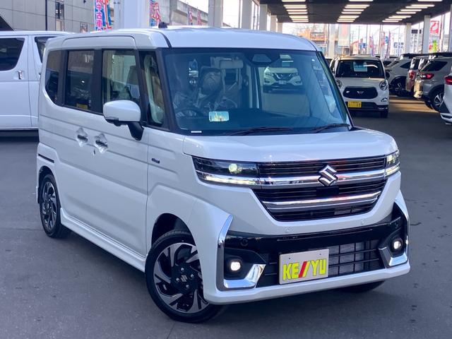 スペーシアカスタム ハイブリッドＸＳターボ　４ＷＤ　届出済未使用車　全方位モニター付９型ナビ　地デジＴＶ　スマホ連携　Ｂｌｕｅｔｏｏｔｈ　ＵＳＢ　追従レーダークルーズ　標識認知機能　レーンアシスト　誤発進抑制　コーナーセンサー　シートヒーター（7枚目）