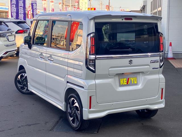 スペーシアカスタム ハイブリッドＸＳターボ　４ＷＤ　届出済未使用車　全方位モニター付９型ナビ　地デジＴＶ　スマホ連携　Ｂｌｕｅｔｏｏｔｈ　ＵＳＢ　追従レーダークルーズ　標識認知機能　レーンアシスト　誤発進抑制　コーナーセンサー　シートヒーター（11枚目）