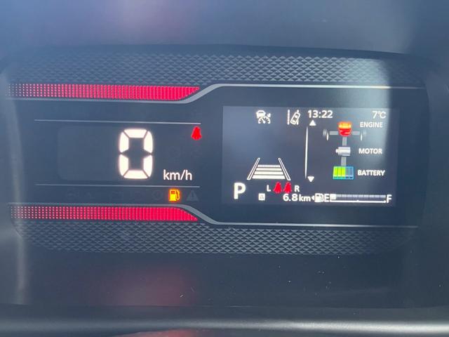 スペーシアカスタム ハイブリッドＸＳターボ　４ＷＤ　届出済未使用車　全方位モニター付９型ナビ　地デジＴＶ　スマホ連携　Ｂｌｕｅｔｏｏｔｈ　ＵＳＢ　追従レーダークルーズ　標識認知機能　レーンアシスト　誤発進抑制　コーナーセンサー　シートヒーター（25枚目）