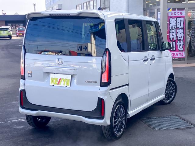 Ｎ－ＢＯＸカスタム ターボ　４ＷＤ　届出済未使用　ターボ　純正８型ナビ　地デジＴＶ　Ｂｌｕｅｔｏｏｔｈ　バックカメラ　両側電動スライドドア　追従クルーズコントロール　シートヒーター　ハーフ革シート　スマートキー　ホンダセンシング（9枚目）