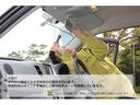 ＸＳ　４ＷＤ　夏・冬タイヤアルミ付　社外エンジンスターター　両側電動スライドドア　社外ＳＤナビ　フルセグＴＶ　Ｂｌｕｅｔｏｏｔｈ　シートヒーター　ＥＴＣ　スマートキー　衝突被害軽減装置　横滑り防止装置　禁煙(69枚目)