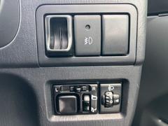 ��ư��Ǽ�ߥ顼���إåɥ饤�ȥ�٥饤������ǽ�դ����ե����饤�Ȥϥܥ��󥹥��å������������ǣ���� 7