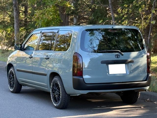 プロボックスワゴン Ｆ　エクストラパッケージリミテッド　４ＷＤ／全塗装グレー／ホワイトレター／社外アルミ／夏・冬タイヤセット／５速マニュアル／ＬＥＤヘッドライト／スモークテールランプ（11枚目）
