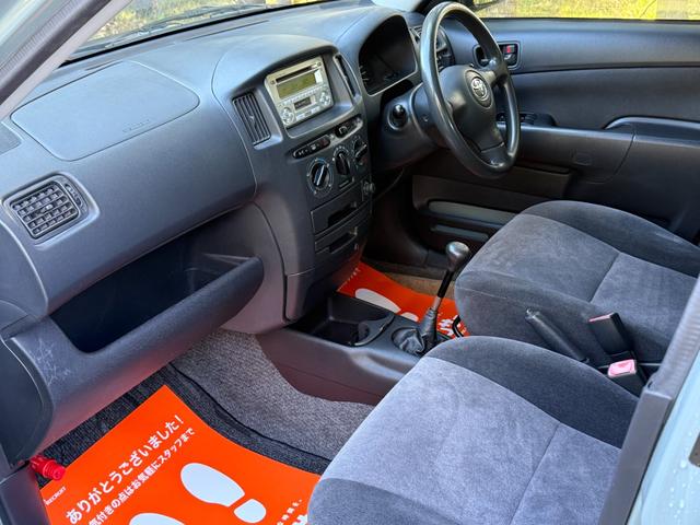 プロボックスワゴン Ｆ　エクストラパッケージリミテッド　４ＷＤ／全塗装グレー／ホワイトレター／社外アルミ／夏・冬タイヤセット／５速マニュアル／ＬＥＤヘッドライト／スモークテールランプ（18枚目）