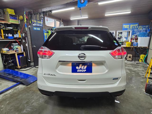 エクストレイル ２０Ｘ　エマージェンシーブレーキパッケージ　・寒冷地・７人乗り・エンジンスターター・アラウンドビューモニター・オートクルーズ・シートヒーター・Ｂｌｕｅｔｏｏｔｈ純正ナビ・アイドルストップ・横滑り防止・フラット・夏／冬タイヤ・距離無制限一年保証（21枚目）